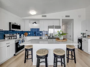 Ocean-beach-club-two-bedrooms-condo-4-kitchen