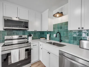 Ocean-beach-club-two-bedrooms-condo-6-kitchen
