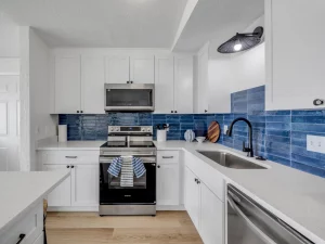 Ocean-beach-club-two-bedrooms-condo-4-kitchen