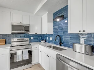 Ocean-beach-club-two-bedrooms-condo-8-kitchen