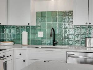 Ocean-beach-club-two-bedrooms-condo-6-kitchen