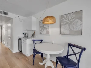 Ocean-beach-club-two-bedrooms-condo-6-kitchen