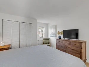 Ocean-beach-club-two-bedrooms-condo-8-main-bedroom