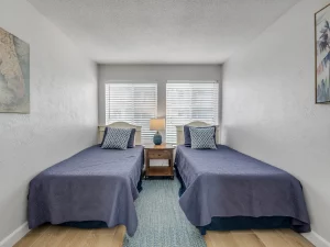 Ocean-beach-club-two-bedrooms-condo-4-second-bedroom