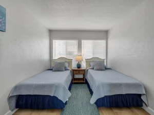 Ocean-beach-club-two-bedrooms-condo-2-second-bedroom