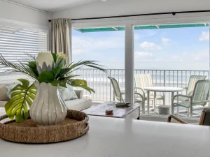 Ocean-beach-club-kitchen-two-bedrooms-condo-3