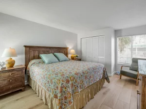 Ocean-beach-club-two-bedrooms-condo-4-main-bedroom