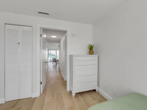 Ocean-beach-club-two-bedrooms-condo-8-second-bedroom