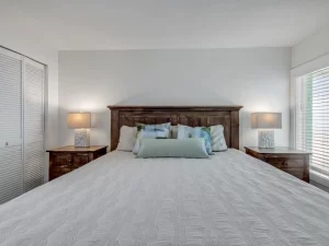 Ocean-beach-club-two-bedrooms-condo-2-main-bedroom