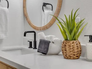 Ocean-beach-club-two-bedrooms-condo-6-bathroom