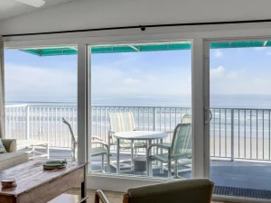 Ocean-beach-club-two-bedrooms-condo-2-living-room-frontview
