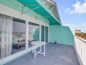 Ocean-beach-club-two-bedrooms-condo-8-balcony