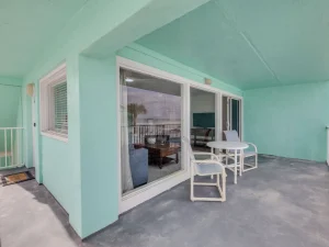 Ocean-beach-club-two-bedrooms-condo-6-balcony
